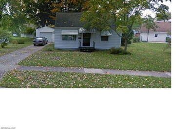 1022 Comfort St, Lansing, MI 48915 - photo 3