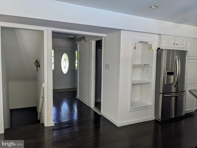 1189 Charter Rd, Warminster, PA 18974 - photo 7