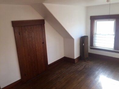 27 Elm St unit 2, Milford, NH 03055 - photo 2