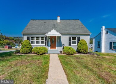 1501 Oak St, Coatesville, PA 19320 - photo 2