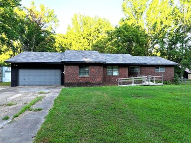 604 N Denison Rd, Idabel, OK 74745 - photo 3