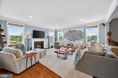 5806 Toboggan Cir, Rockville, MD 20855 - photo 2