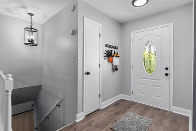 121 Ridge Dr, Maryville, IL 62062 - photo 3