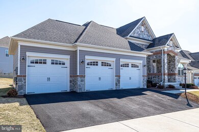 35797 Greggs Branch Way, Round Hill, VA 20141 - photo 4