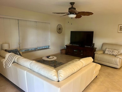 330 Main Blvd unit A, Boynton Beach, FL 33435 - photo 5