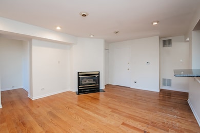 5317 N Kenmore Ave unit 2A, Chicago, IL 60640 - photo 5