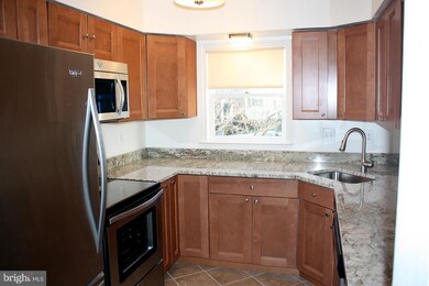 266 Fairfield Dr, Warrenton, VA 20186 - photo 2