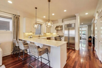 3555 N Marshfield Ave unit 1, Chicago, IL 60657 - photo 7