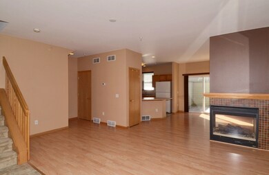 59 S Gardens Way unit 210, Fitchburg, WI 53711 - photo 4