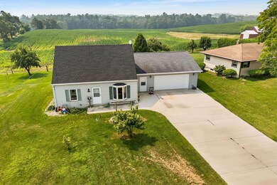 535 W Menasha Ave, Whitelaw, WI 54247 - photo 2