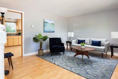 15 E Wood St, Milford, MA 01757 - photo 4