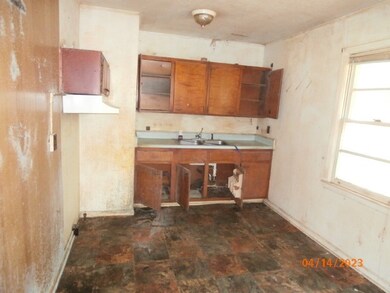 402 Williams St, Albany, GA 31705 - photo 6