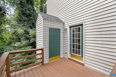 110 Brandywine Ct, Charlottesville, VA 22901 - photo 5