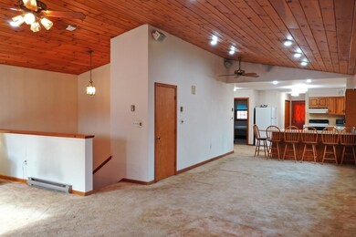 369 S Shelburne Rd, Shelburne Falls, MA 01370 - photo 6