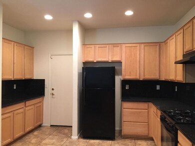 Kitchen2