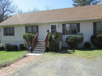 18 Elizabeth Pkwy, Eatontown, NJ 07724 - photo 2