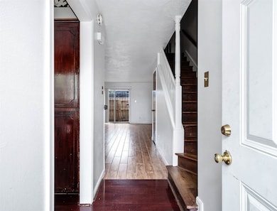 1609 Mapleton Dr unit 5, Houston, TX 77043 - photo 4