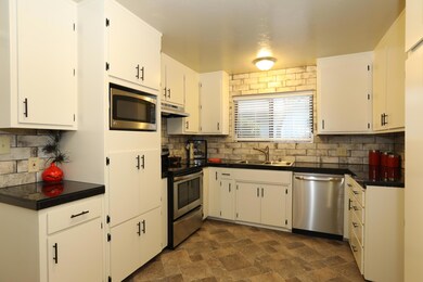 2365 Jonquil Way, Redding, CA 96002 - photo 3