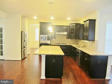 21006 Honeycreeper Place, Leesburg, VA 20175 - photo 5