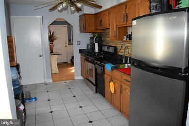 2202 Oregon Ave, Hyattsville, MD 20785 - photo 3