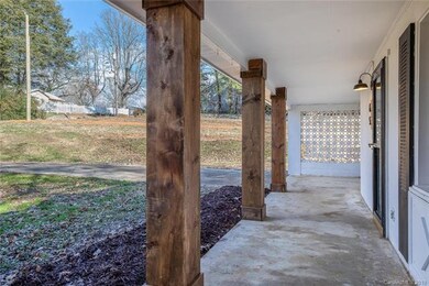 65 Bellevue Rd, Asheville, NC 28803 - photo 5