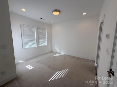 2009 Hamorton Place, Charlotte, NC 28205 - photo 7