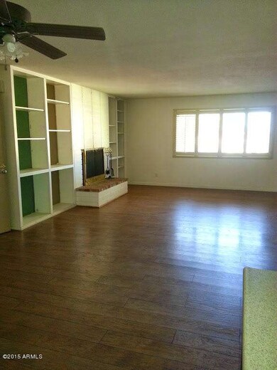 221 Smith  fire place