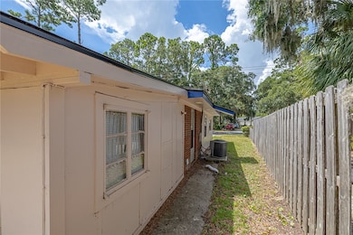 919 Mallery St, Saint Simons Island, GA 31522 - photo 7