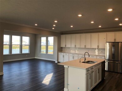 11976 Springtide Ln, Fishers, IN 46037 - photo 2