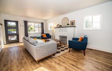 2562 Old Eureka Way, Redding, CA 96001 - photo 3