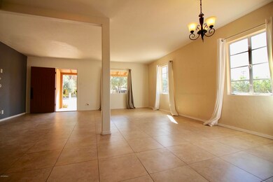 Dining/Living room
