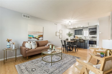 517 Eastbrooke Ln, Rochester, NY 14618 - photo 6