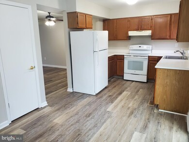 7809 Hidden Creek Way unit 3, Stoney Beach, MD 21226 - photo 7