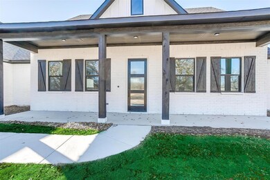 405 Zonaverde Ct, Poolville, TX 76487 - photo 4