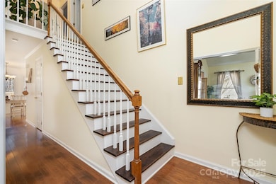 8618 Hornwood Ct, Charlotte, NC 28215 - photo 5