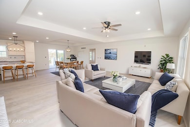 DSC_0855 - Living Room - Modern - 14