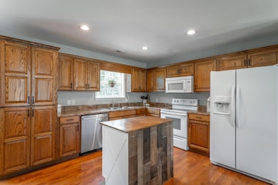 9604 Birchwood Pike, Harrison, TN 37341 - photo 6