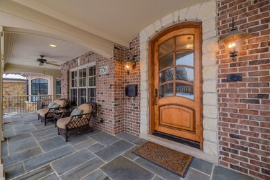 706 S Wright St, Naperville, IL 60540 - photo 5