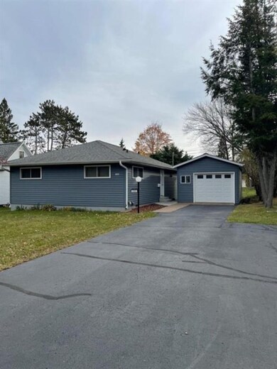 1305 E 10th St, Merrill, WI 54452 - photo 2