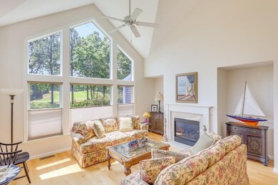 4 Henloe Green unit 4, Plymouth, MA 02360 - photo 3