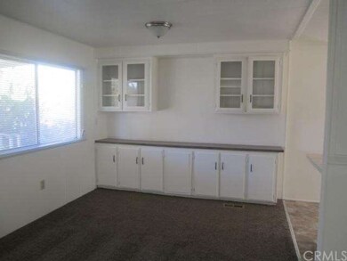 13916 Tam o Shanter Dr, Victorville, CA 92395 - photo 7