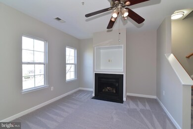 42520 Mayflower Terrace, Ashburn, VA 20148 - photo 3
