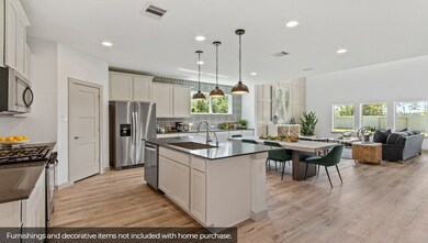 14205 Silver Maple Ct, Conroe, TX 77384 - photo 5