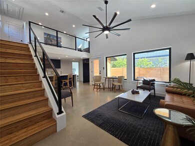 5303 Grover Ave unit 2, Austin, TX 78756 - photo 2