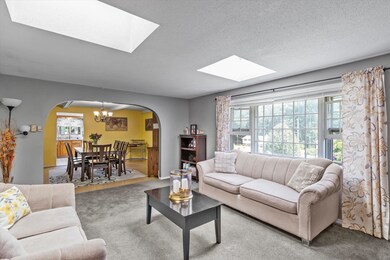 27 Pinewood Dr, MerriMacK, NH 03054 - photo 5