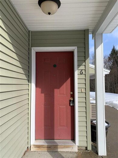 26 Old Route 25 unit 10-6, Plymouth, NH 03264 - photo 4