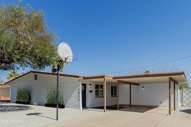 Front View (Virtual Trellis)