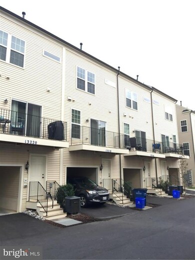 13218 Shawnee Ln, Clarksburg, MD 20871 - photo 2