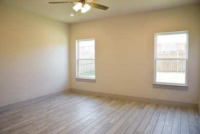 912 Avagail Ave, Springtown, TX 76082 - photo 7