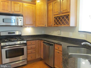 7126 Huntley Creek Place, Alexandria, VA 22306 - photo 6